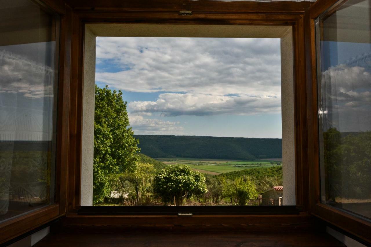 Rooms Agroturizam Romano Buje Exteriér fotografie